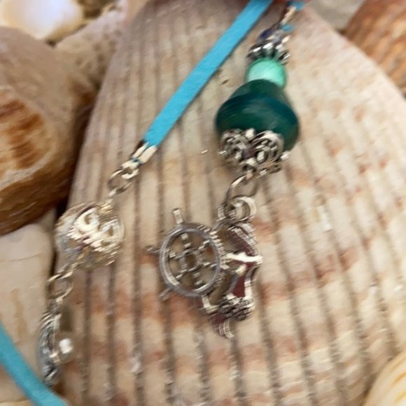 Mermaid 🧜‍♀️ Pearl beach Inspired Bookmark green - Picture 6 of 9